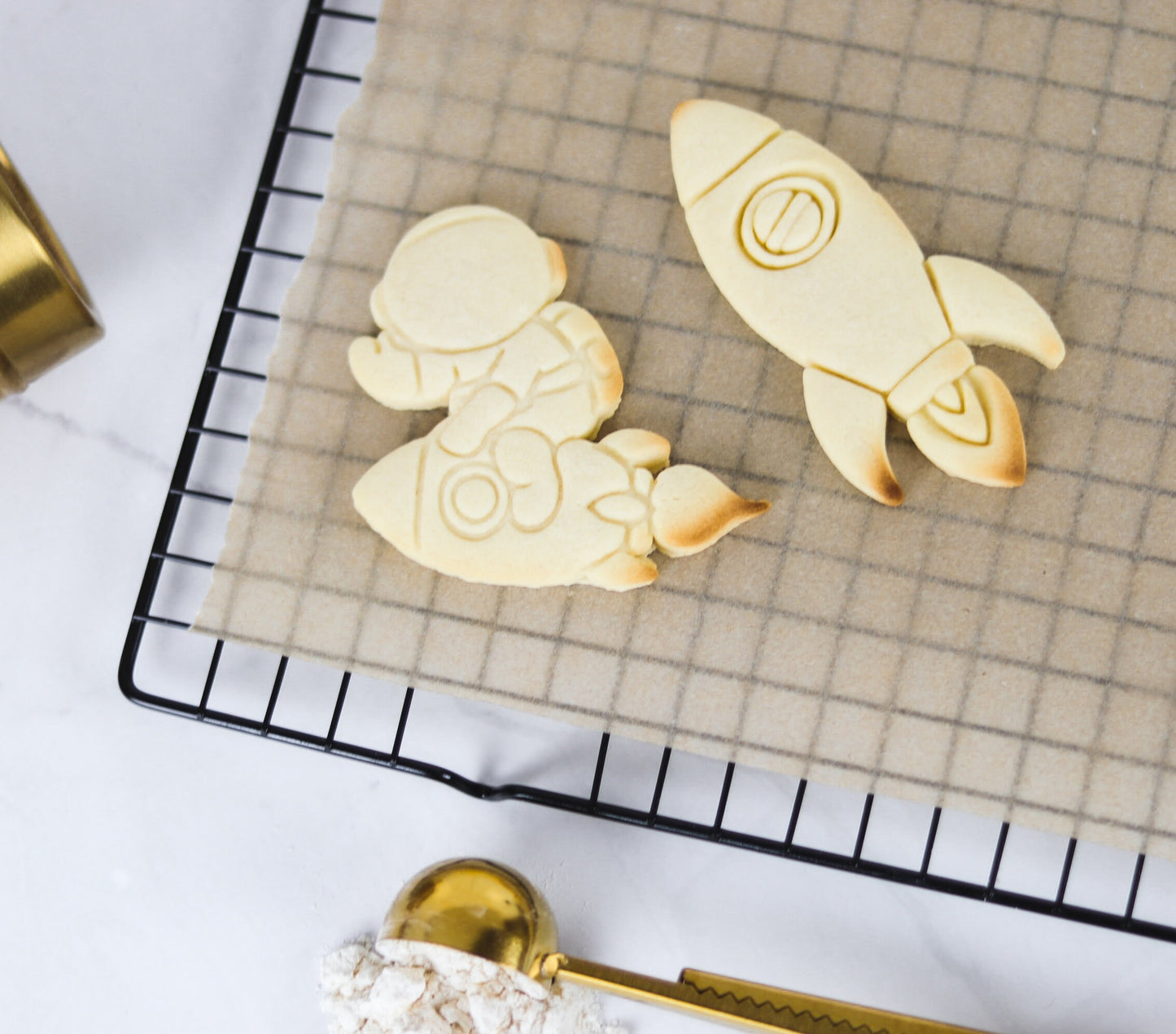 Small Astronaut on a Spaceship Cookie Cutter
