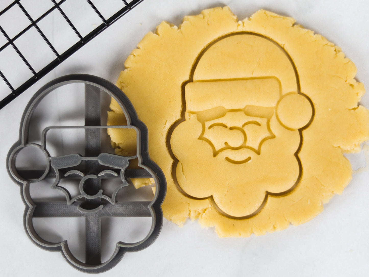Christmas Cookie Cutter Set - Cozy Santa Claus, Candy Cane, Gift, Star and more!