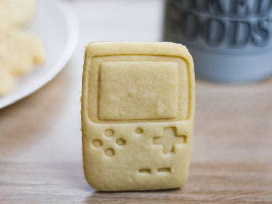 Retro Handheld Console Cookie Cutter - Fondant Pastry Biscuit