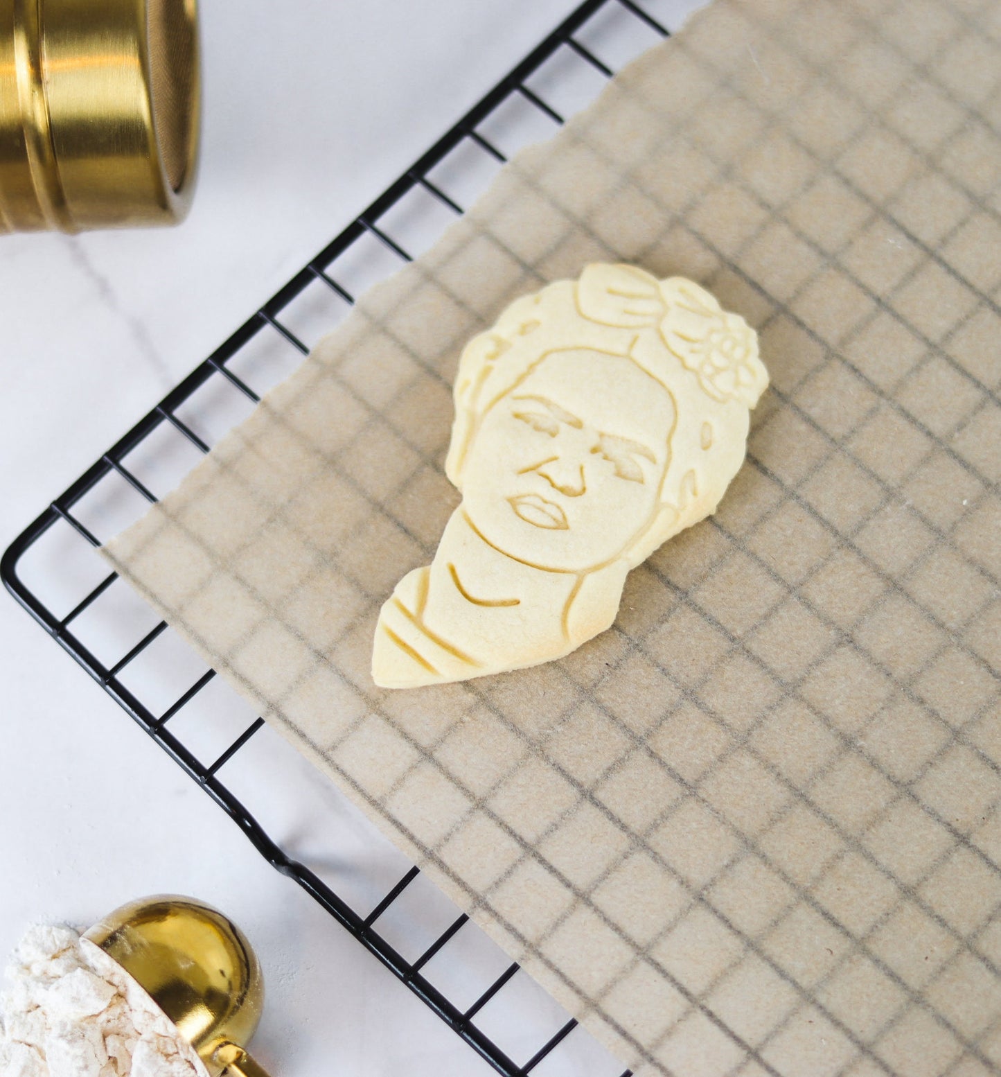 Frida Kahlo Art Portrait Famous Beautiful Cookie Cutter Pastry Fondant Dough Biscuit