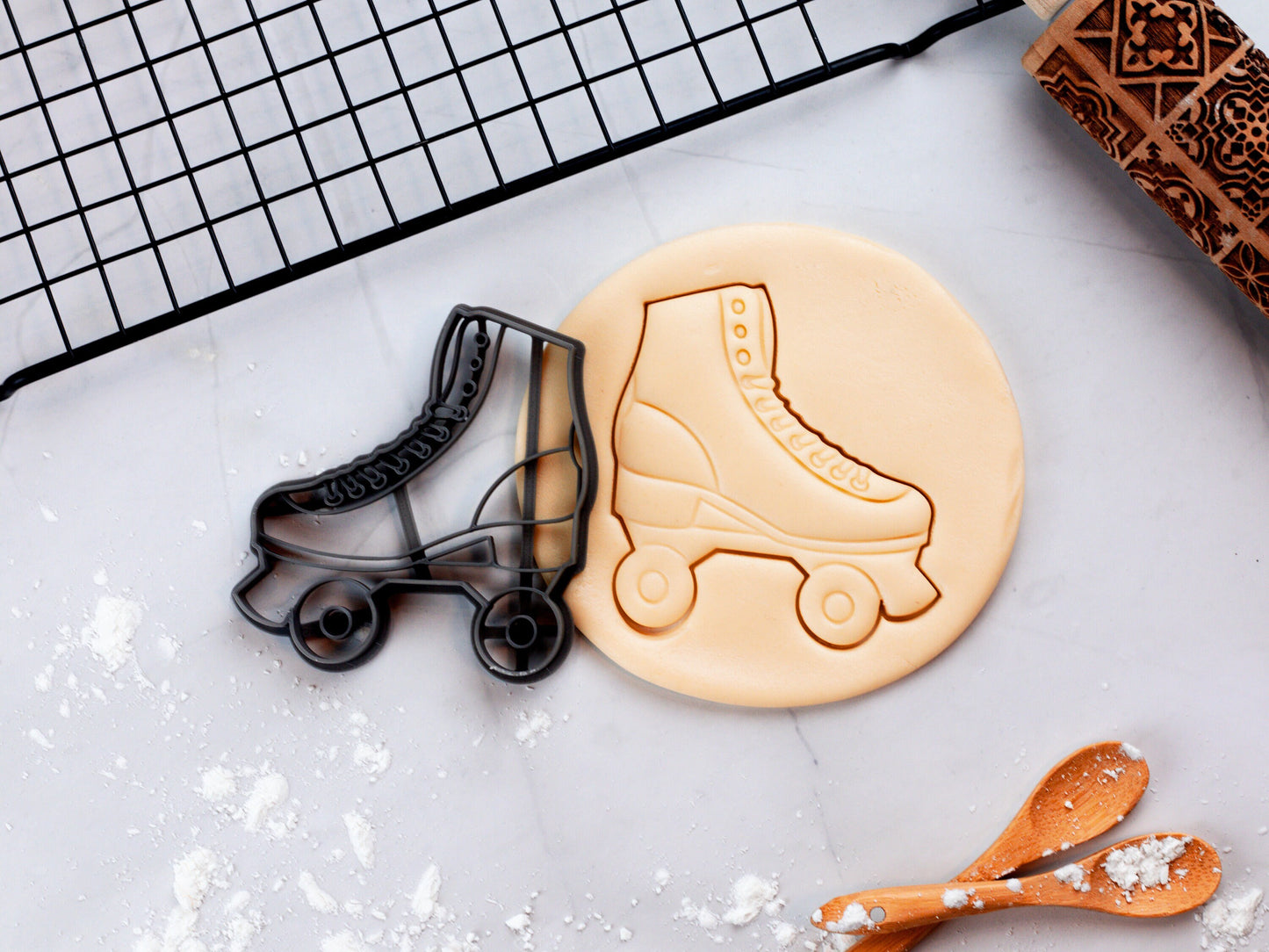 Retro Roller Skates 80s Cookie Cutter | Fondant, Dough, Biscuit Stamp | 3 Sizes Available